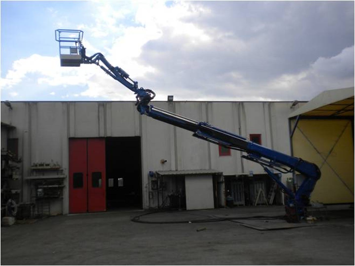 Basket Crane SYstem